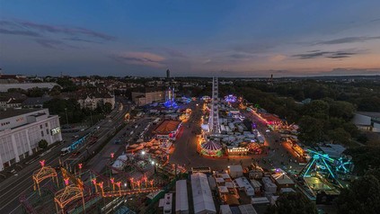 Plärrer in Augsburg - Sicht von oben, abends.